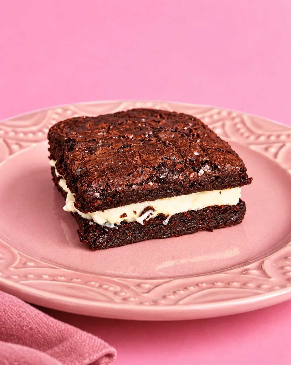 Brownie de ninho: Brownie de chocolate nobre com camada de brigadeiro de ninho no meio